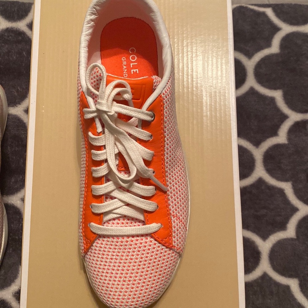 Never worn Cole Haan Grand Series sneakers - Picture 7 of 8